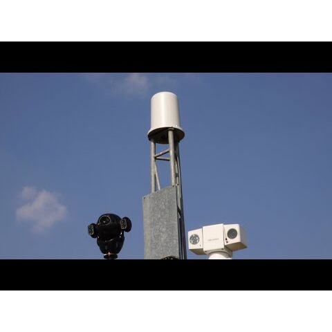 Radar civil de cobertura circula 360 con cobertura de 400 m de diametro.